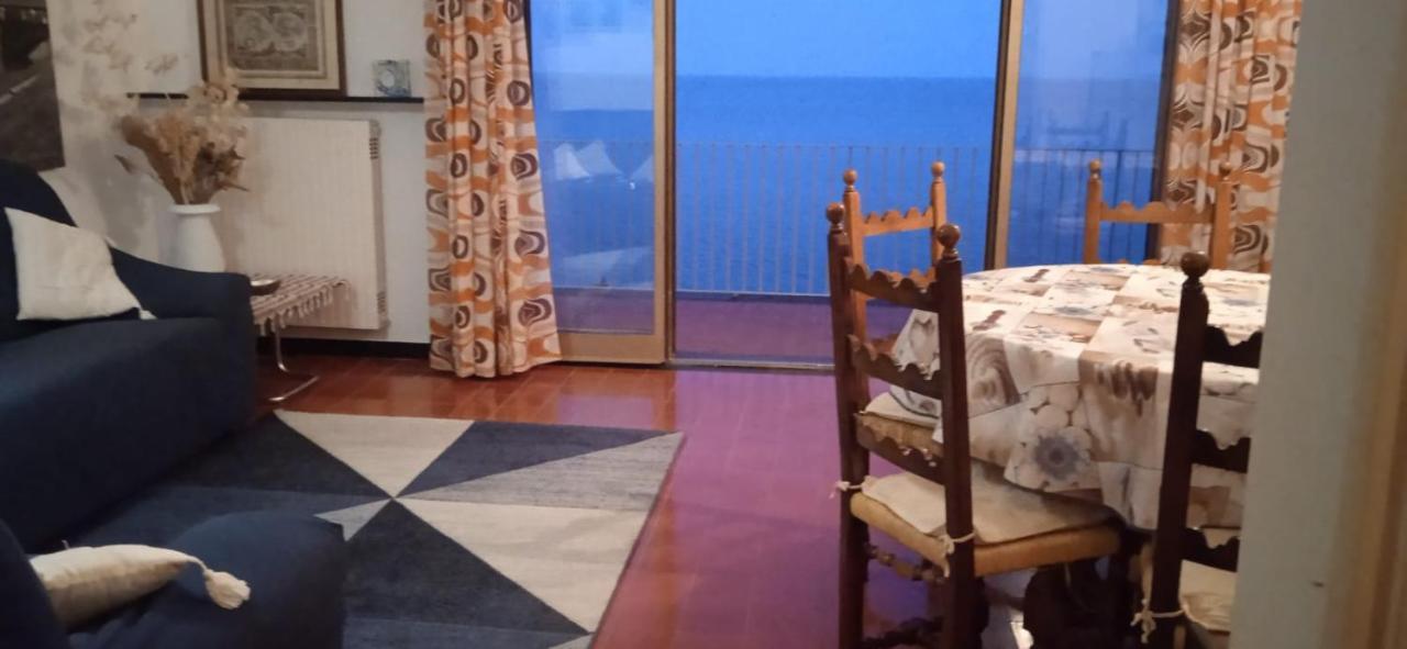 Appartamento Con Super Vista Sul Mare Arenzano Buitenkant foto